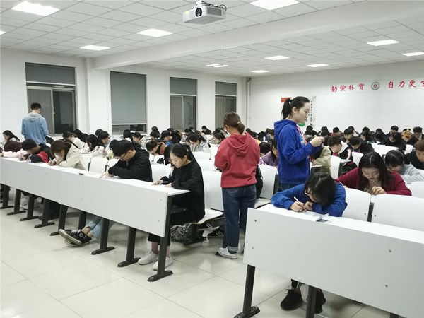 党课结业模拟考试1.jpg 党课结业模拟考试1.jpg