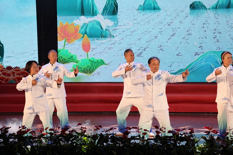 4. 表演秀《健康到到令》 (2).jpg