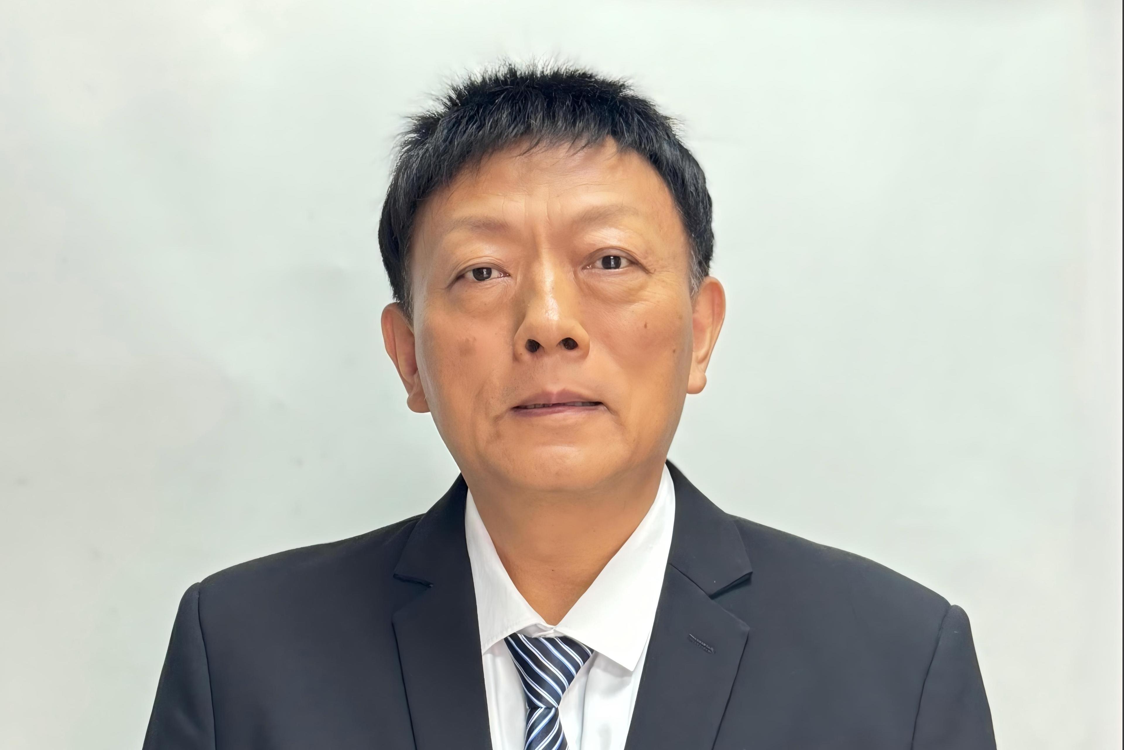 程杰.jpg 程杰.jpg