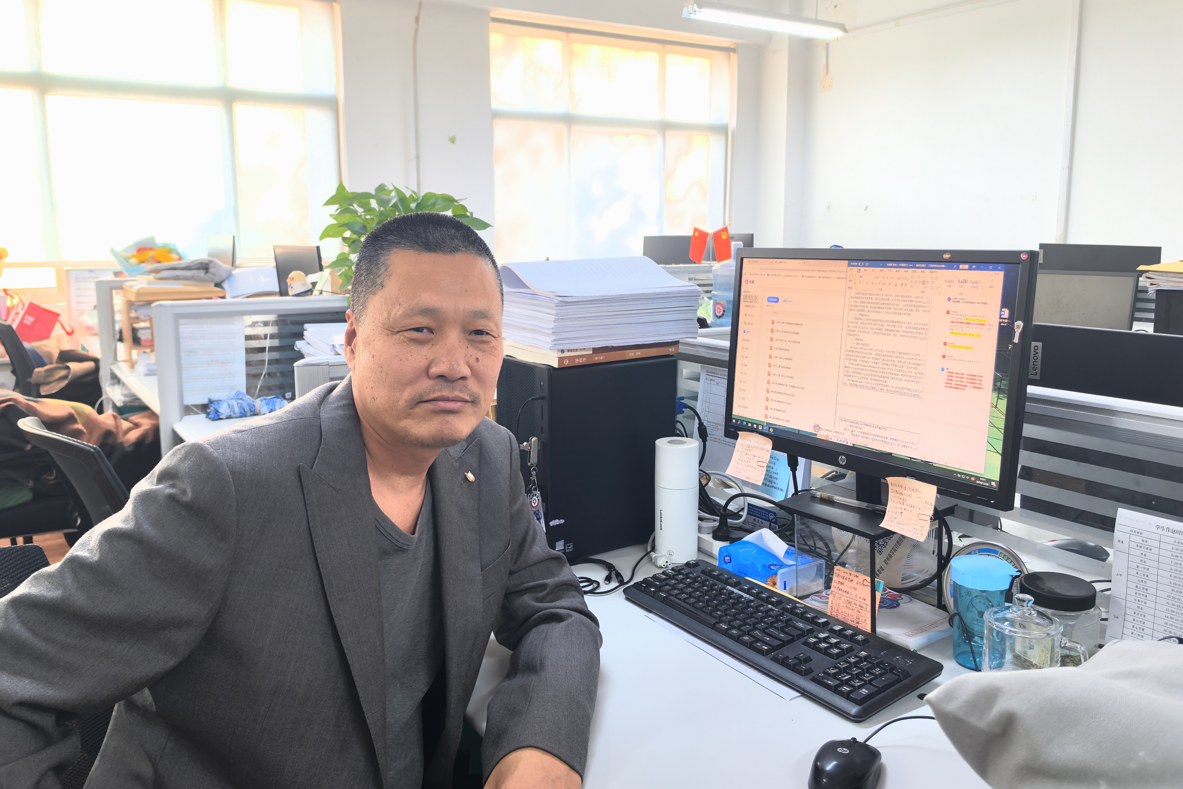 照片.jpg 照片.jpg